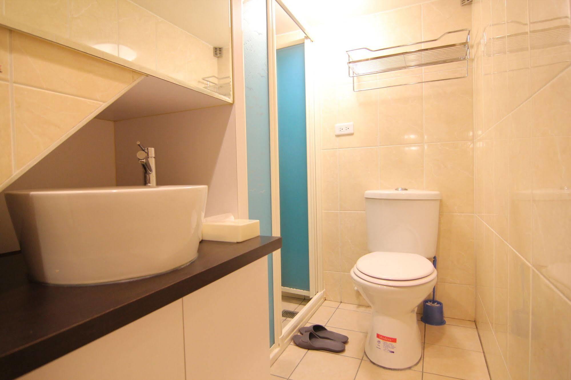 Mei Hsiao Yuen Hostel 台中市 エクステリア 写真